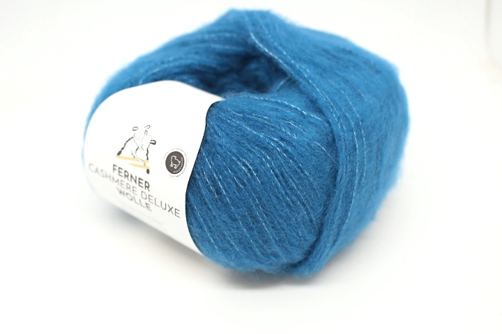 3302 (Cashmere Deluxe)