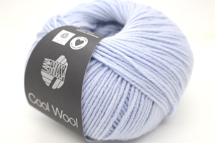 2119 (Cool Wool Superfein)