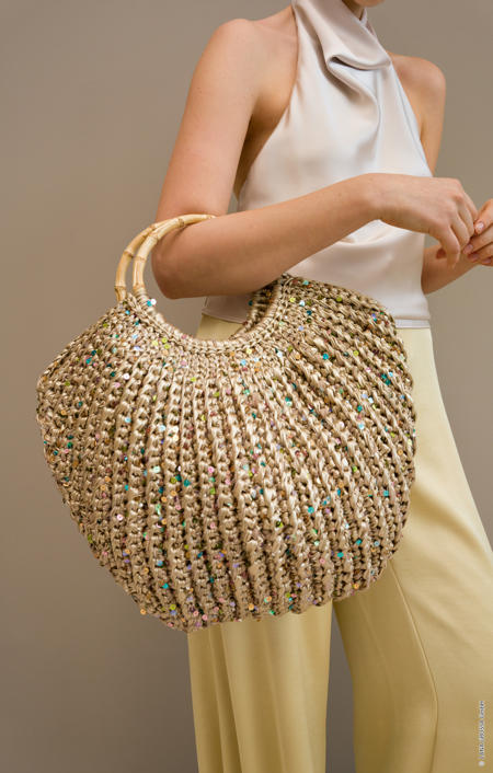 Anleitung Nr. 19611 Glitzerkorbtasche aus The Loop & Cosmo (Lana Grossa)