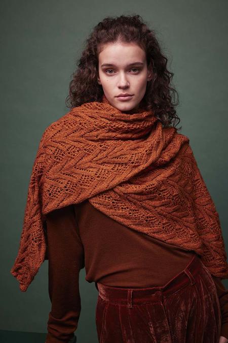 Anleitung Nr. 18875 Schultertuch "Gillian" aus Nomad (Lang Yarns)