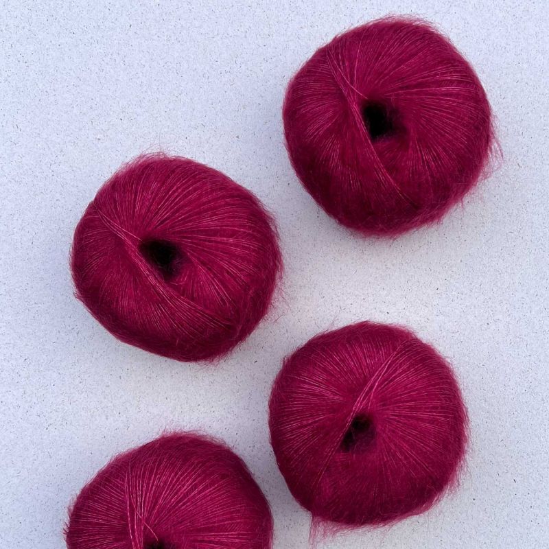 832 Kirsche (Mohair Bliss)