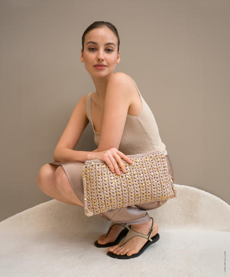 Anleitung Nr. 19612 Clutch aus The Tube & Cosmo (Lana Grossa)